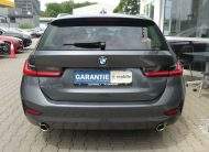 BMW 320D Aut. Touring Advantage LED PDC ACC AHK Cam.
