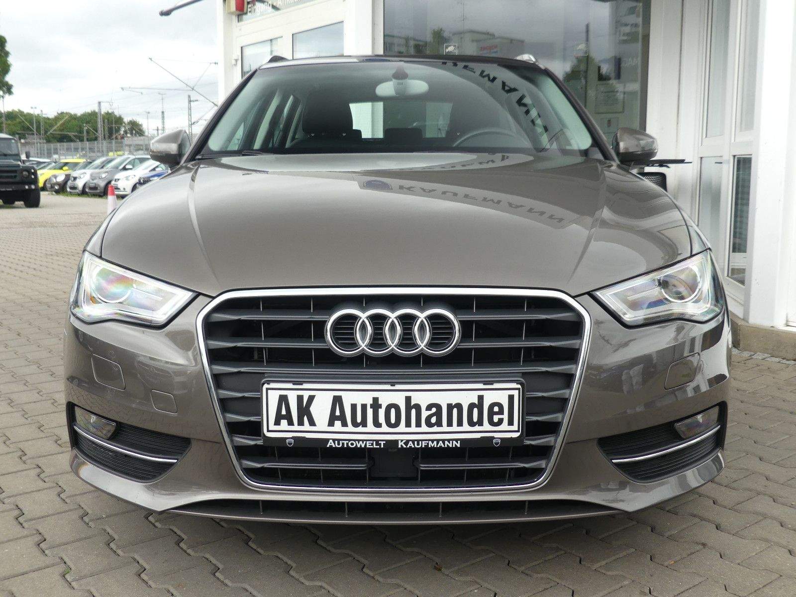 AUDI A3 Sportback Ambient Autom ACC Ultr Bi-Xen. Pano