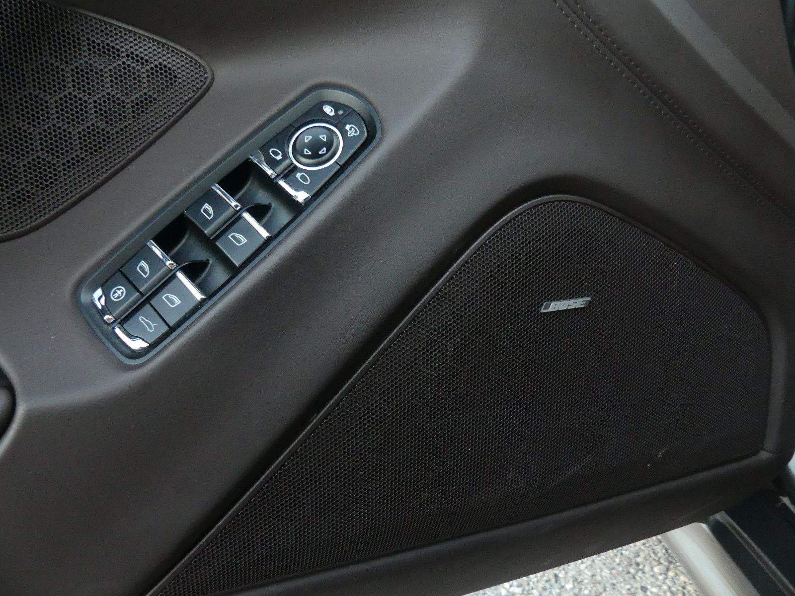 PORSCHE Panamera 4S Navi Kamera Bose Glasdach Xenon
