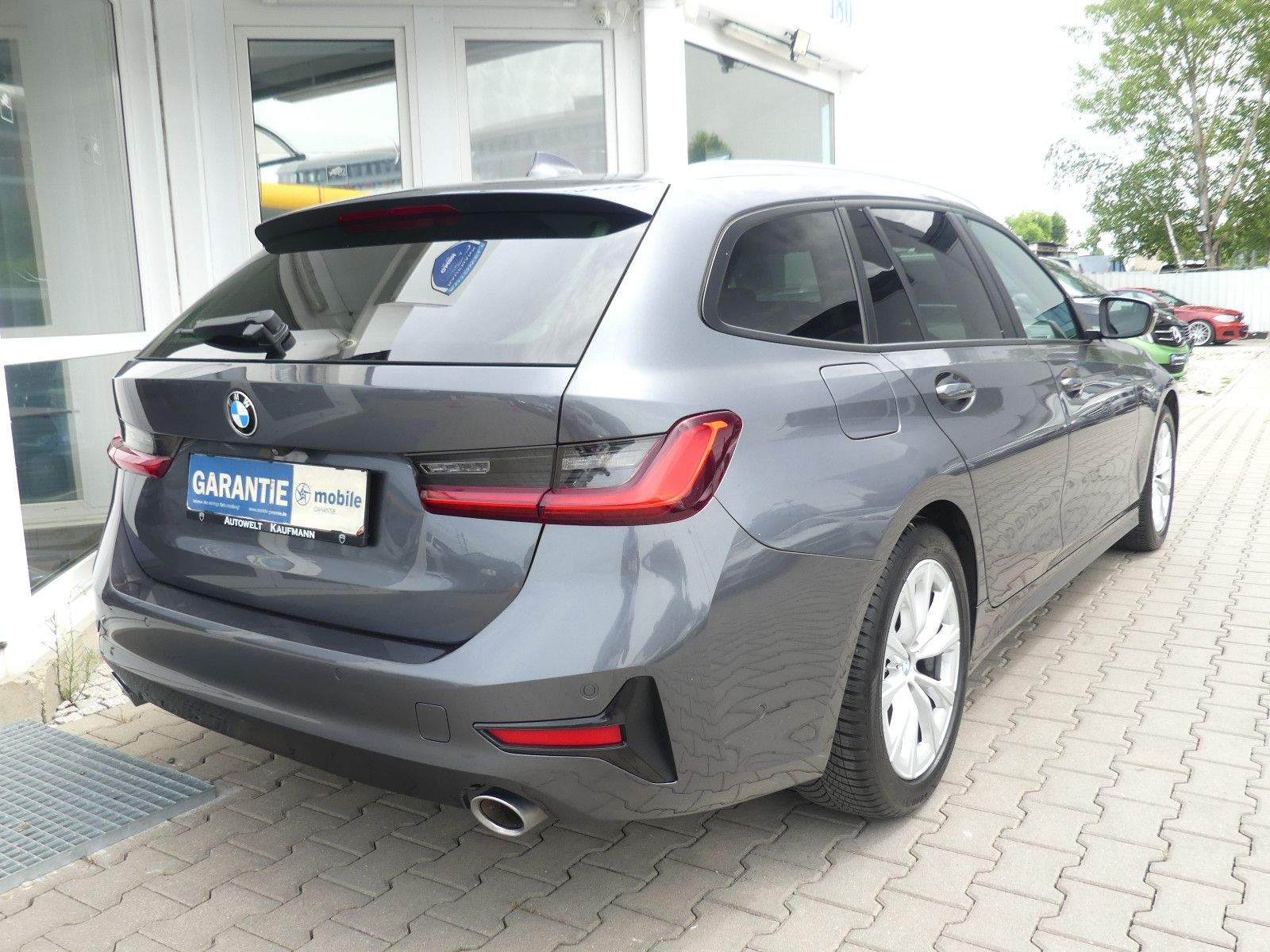 BMW 320D Aut. Touring Advantage LED PDC ACC AHK Cam.