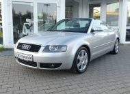 AUDI A4 2.4 V6 B6 Cabriolet S-Line Volleder Isofix
