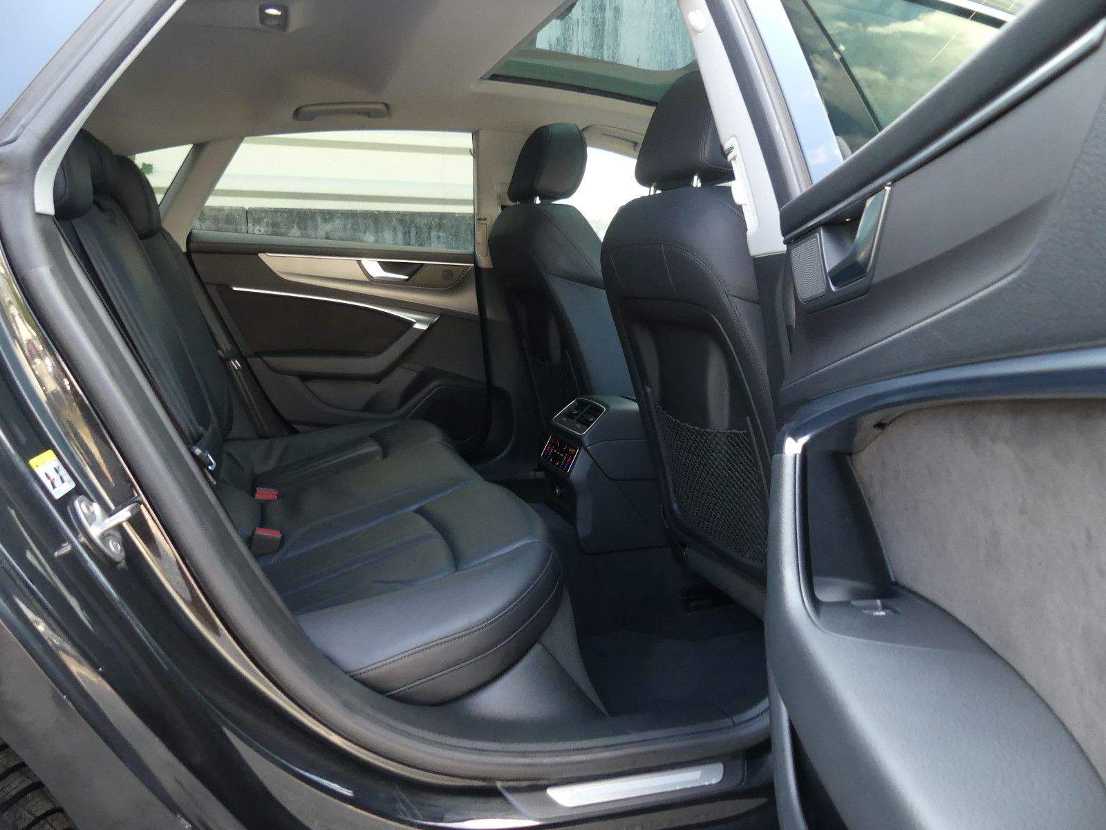 AUDI A7 SB 55TFSI quattro ACC Matrix Leder Pano Luft.
