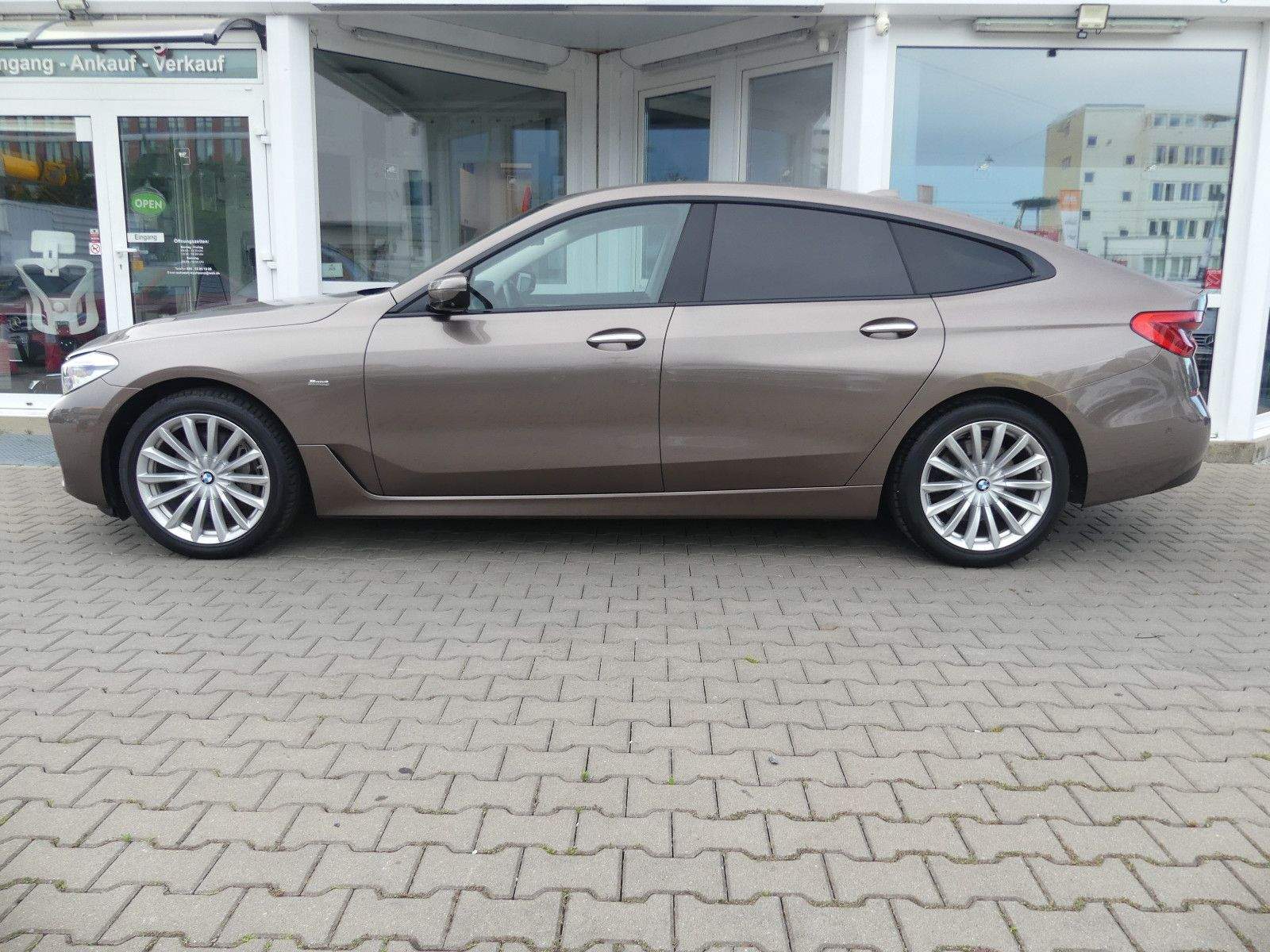 BMW 630d GT xDrive Sport Line AHK HUD Navi-Pro