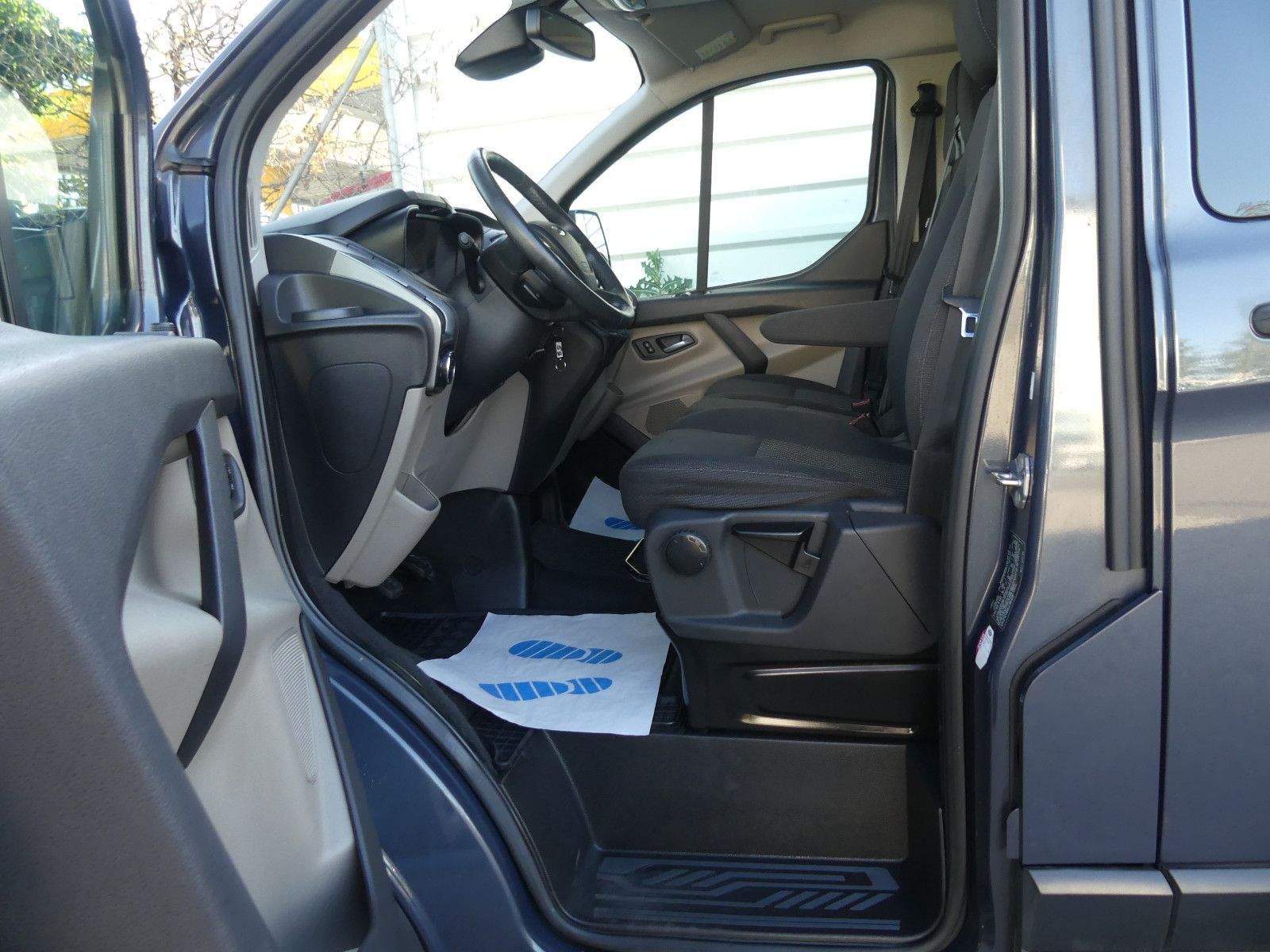 FORD Transit/Tourneo Custom Kombi 300 L2 Tourneo Tren