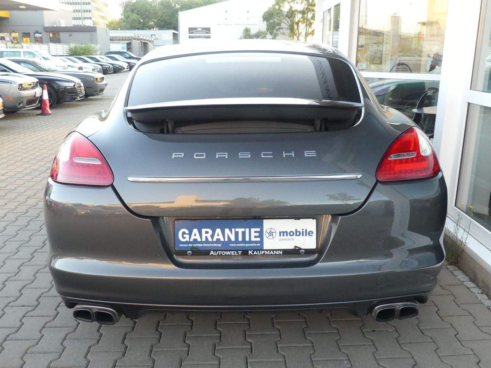 PORSCHE Panamera 4S Navi Kamera Bose Glasdach Xenon