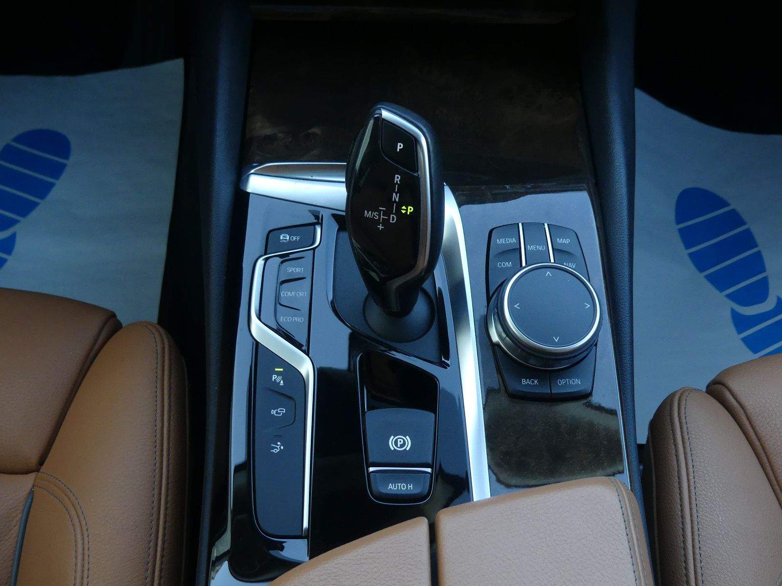 BMW 630d GT xDrive Sport Line AHK HUD Navi-Pro
