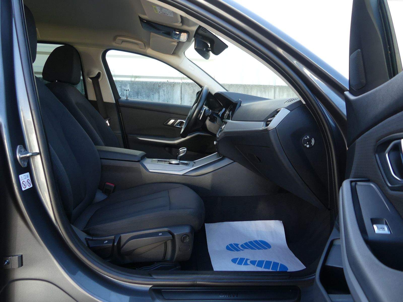BMW 320D Aut. Touring Advantage LED PDC ACC AHK Cam.