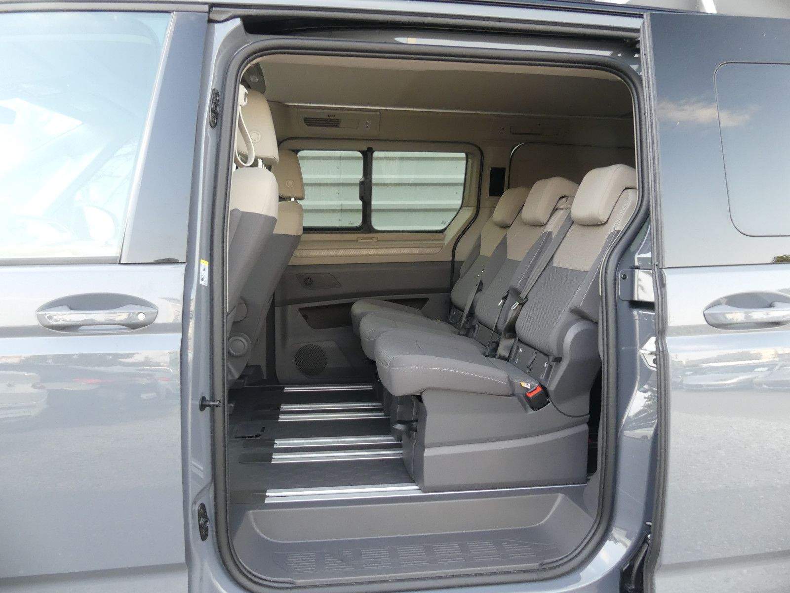 VW T7 California Beach Camper LED AHK Standhz