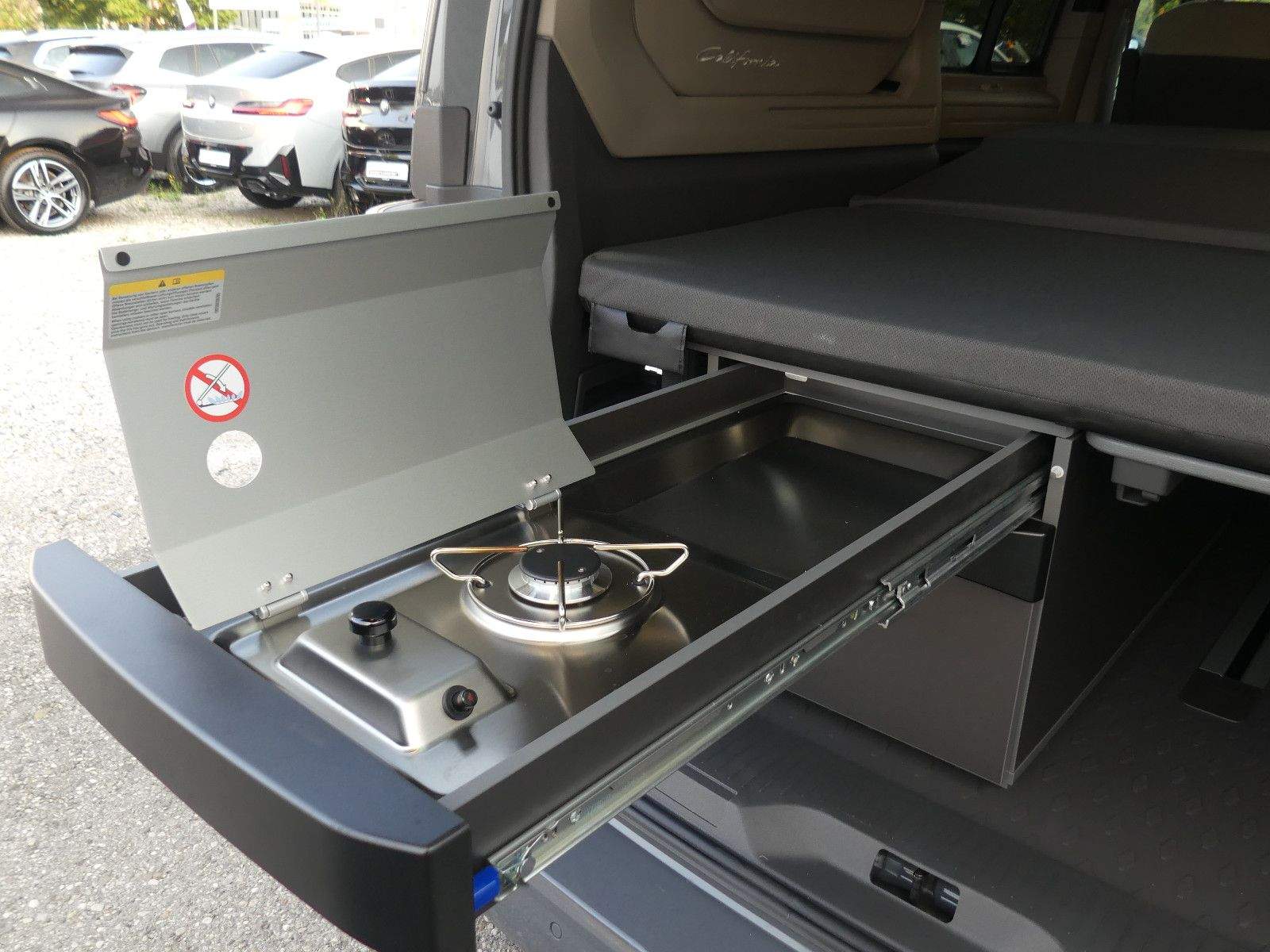 VW T7 California Beach Camper LED AHK Standhz