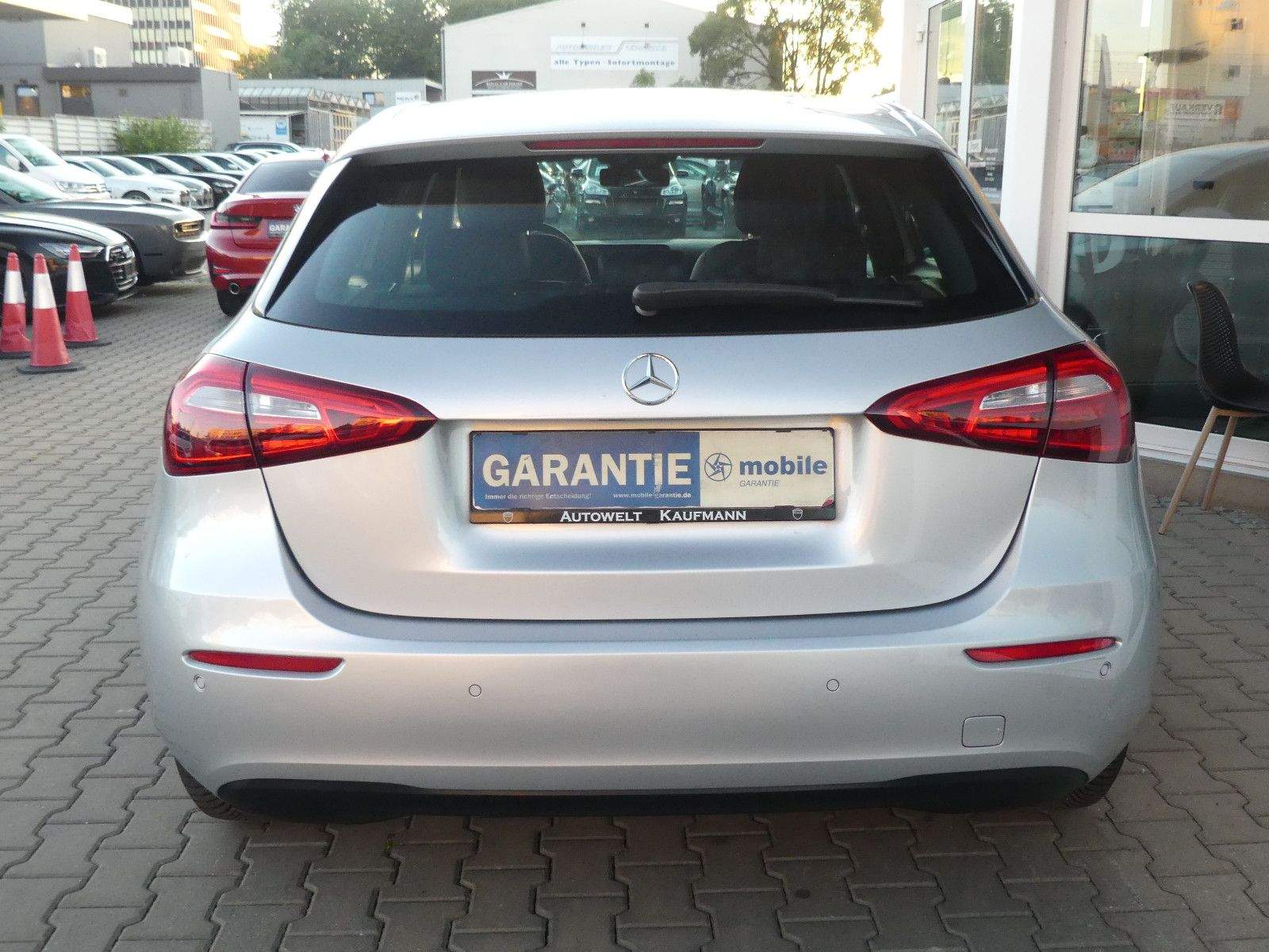 MERCEDES-BENZ A 180d Navi Kamera Temp. Aut.