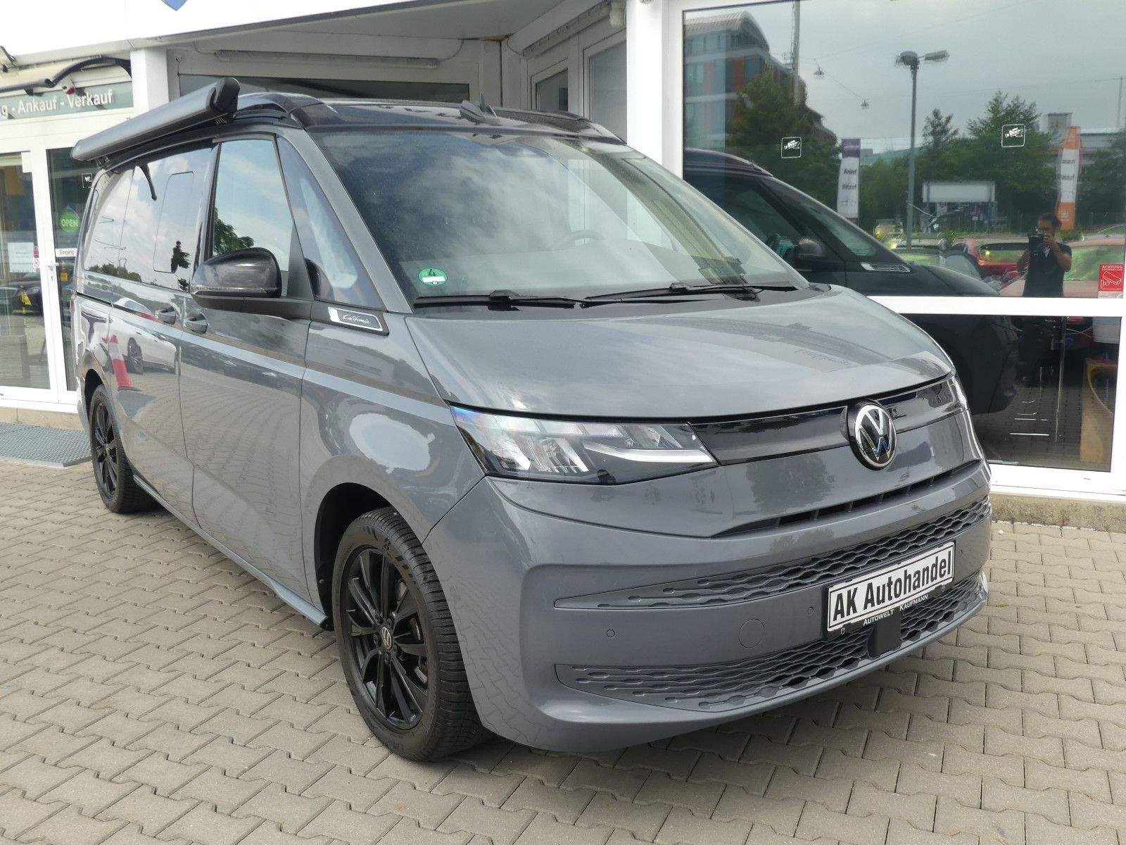 VW T7 California Beach Camper LED AHK Standhz