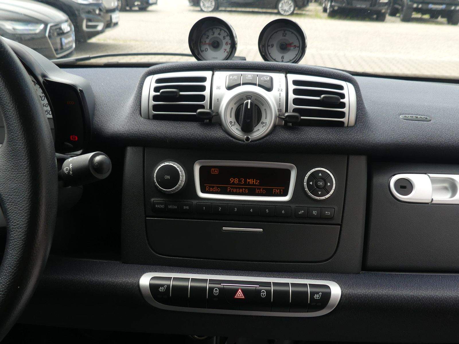 SMART ForTwo Cabrio Schaltwippen Automatik Klimaaut.