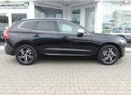 VOLVO XC60 R-Design AWD LED Kamera Pano H&K Alcantara