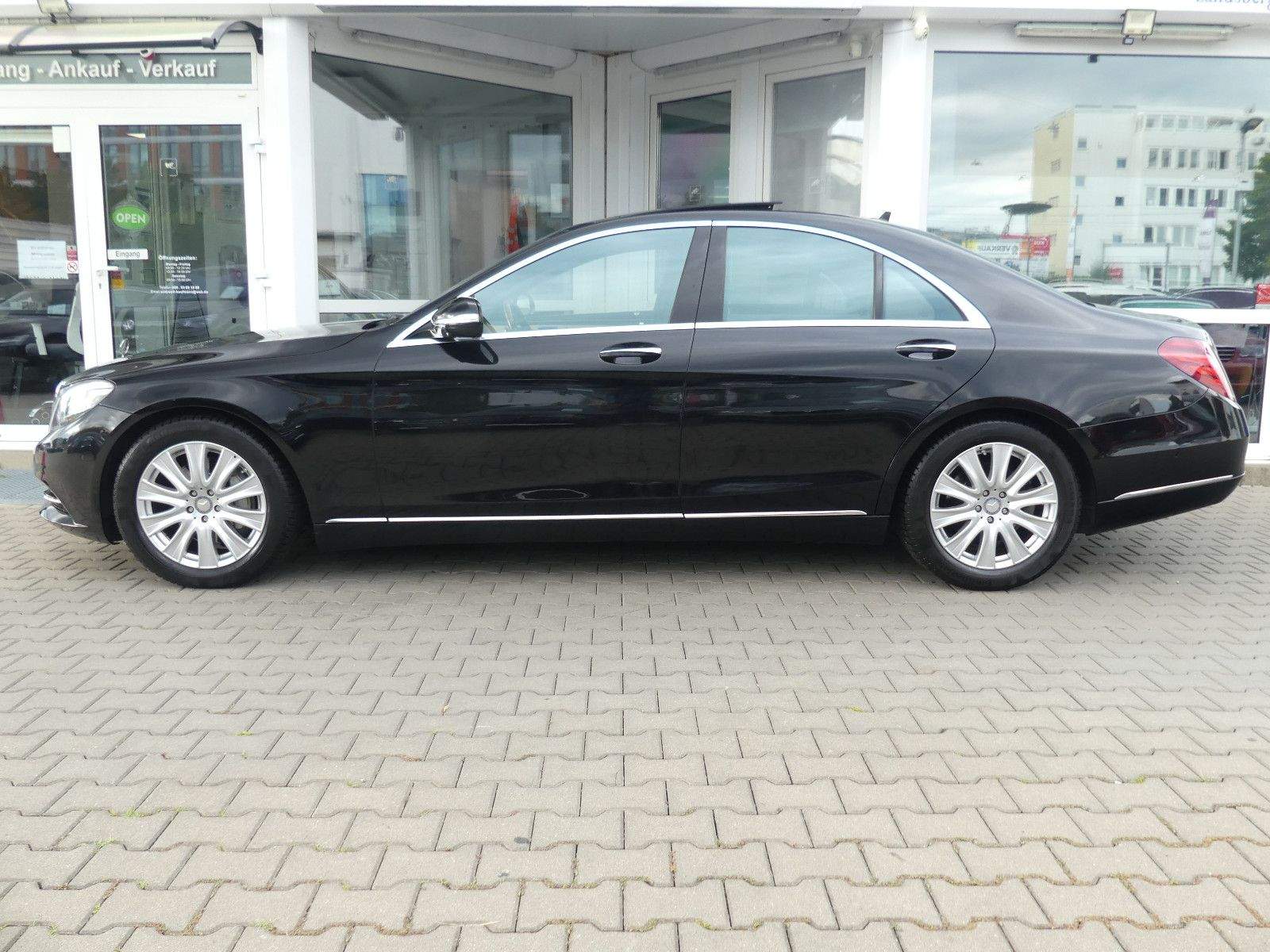 MERCEDES-BENZ S350D BlueTec 4-Matic LED+ Pano 360° HUD Burmest