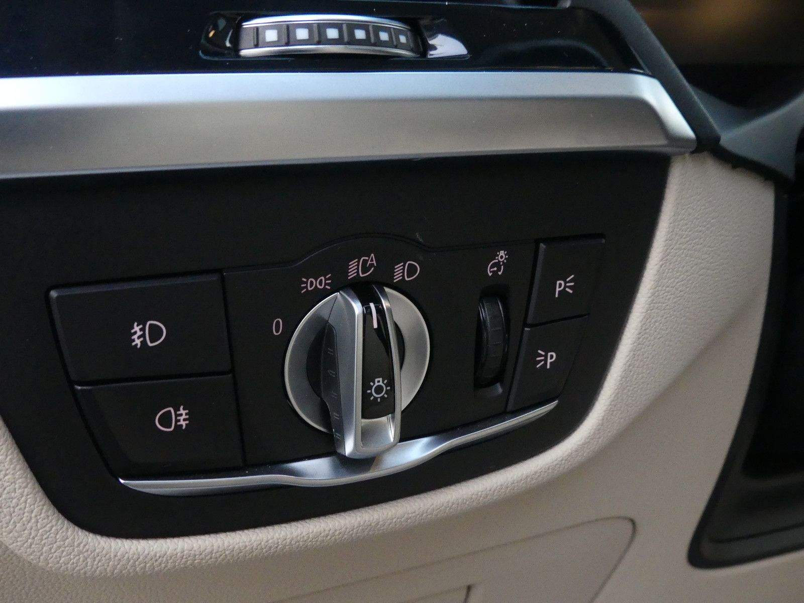 BMW X3 xDrive 30d Individual HUD 360° Pano Leder
