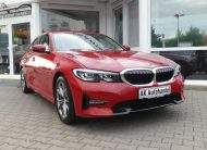 BMW 320i Sport Line LED PDC Navi CarPlay LCP 3-Klima