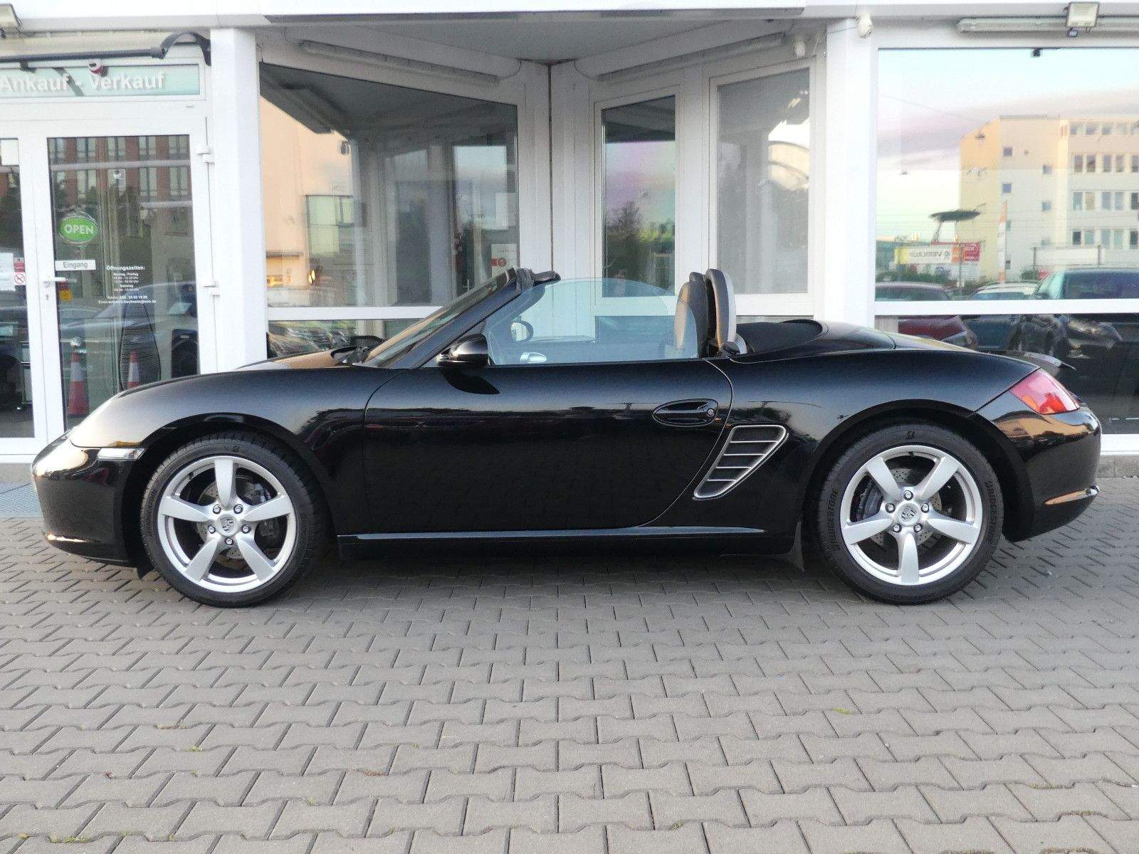 PORSCHE Boxster PCM-Navi Leder Sound-Package+