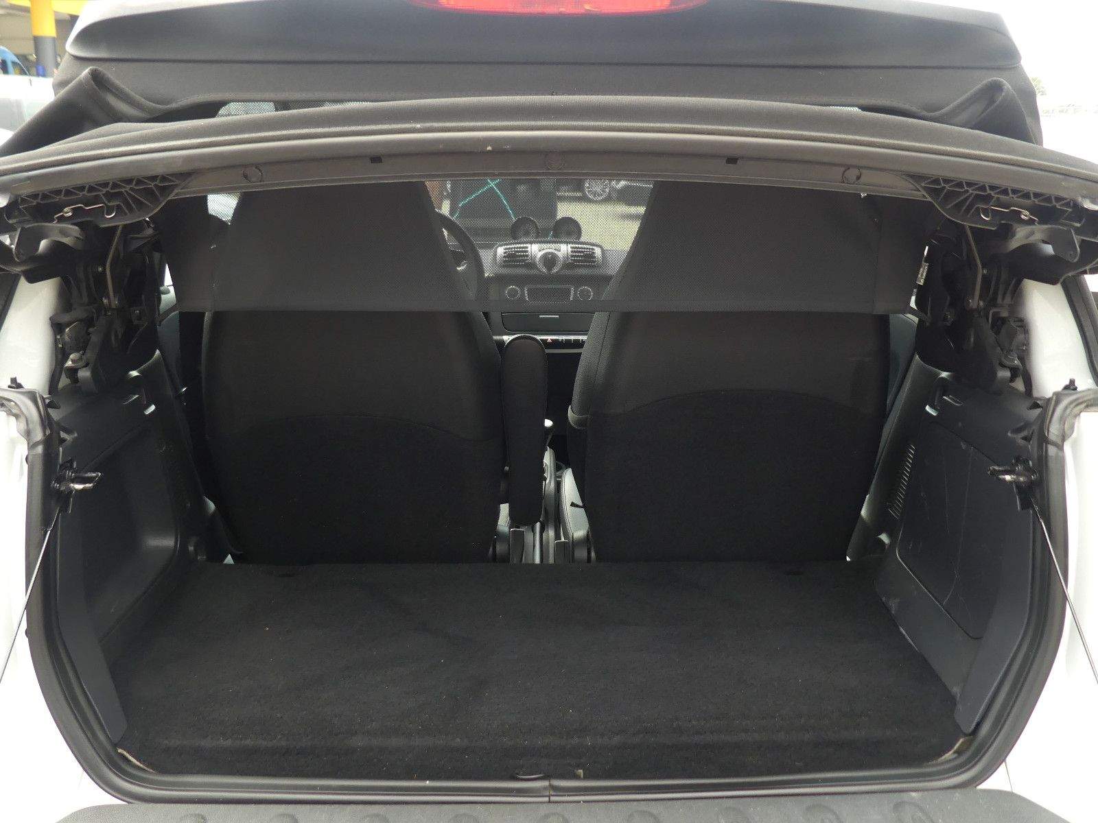 SMART ForTwo Cabrio Schaltwippen Automatik Klimaaut.