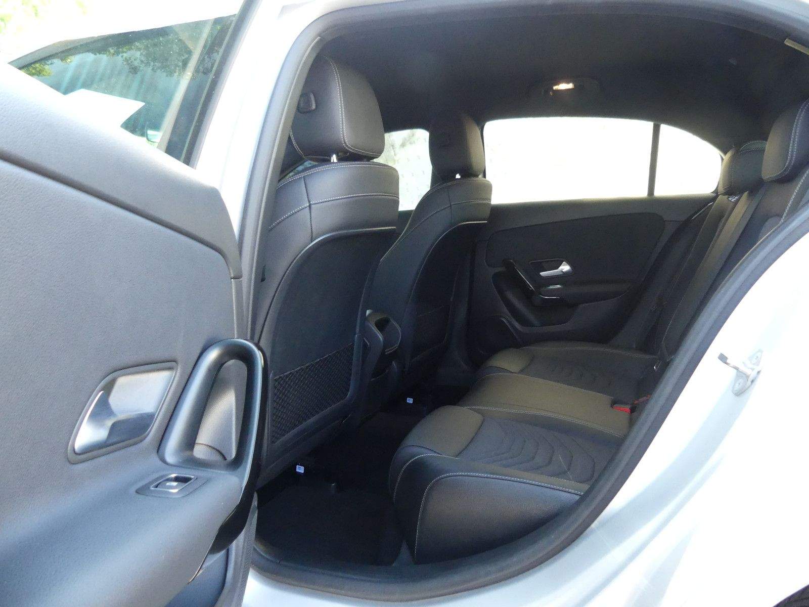MERCEDES-BENZ A 180d Navi Kamera Temp. Aut.
