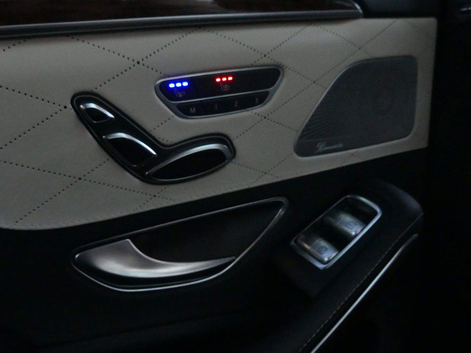 MERCEDES-BENZ S350D BlueTec 4-Matic LED+ Pano 360° HUD Burmest