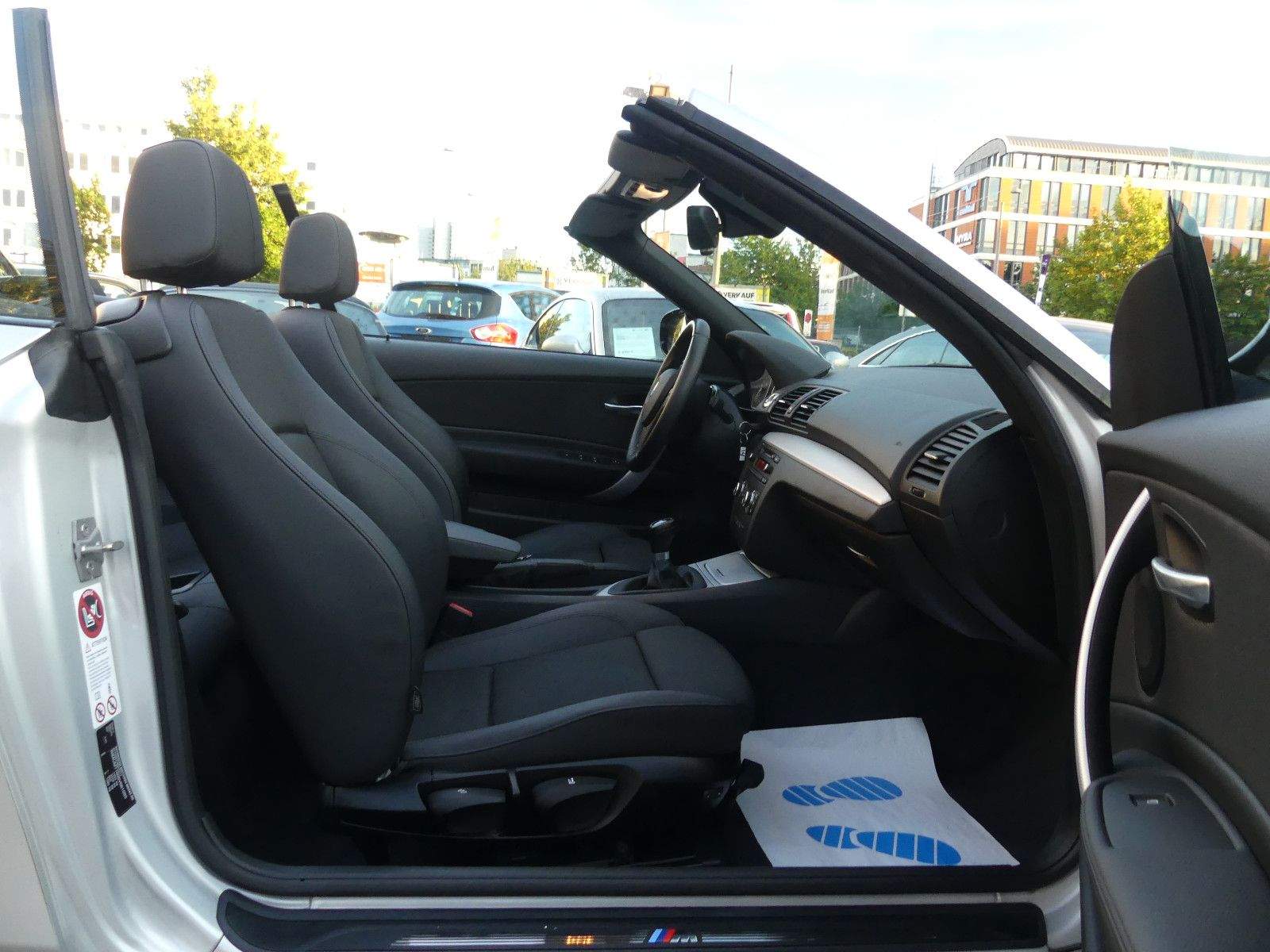 BMW 120d Cabrio M-Sport PDC Temp. Alarm