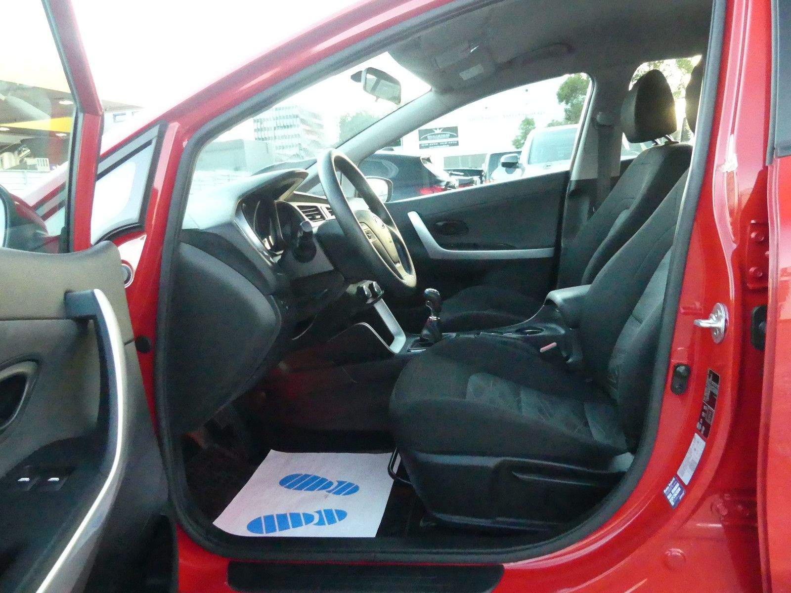 KIA cee'd Sportswagon 1.4 CRDi Edition 7 TUV