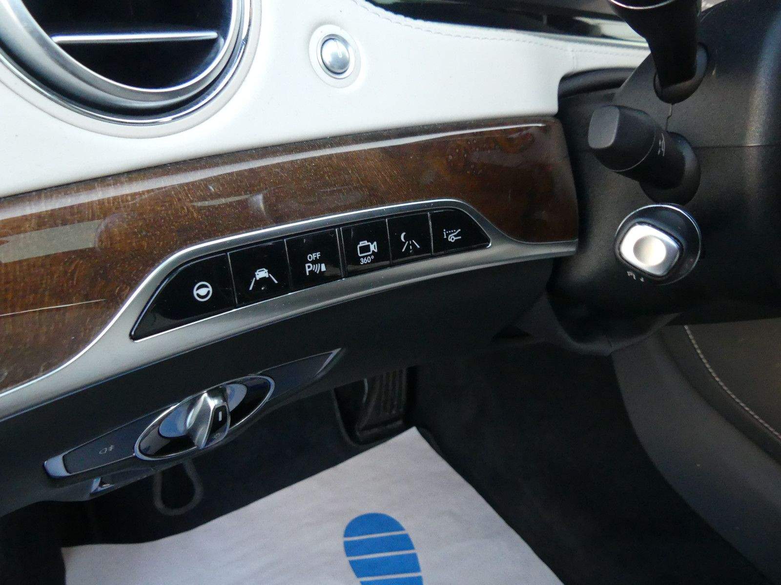 MERCEDES-BENZ S350D BlueTec 4-Matic LED+ Pano 360° HUD Burmest