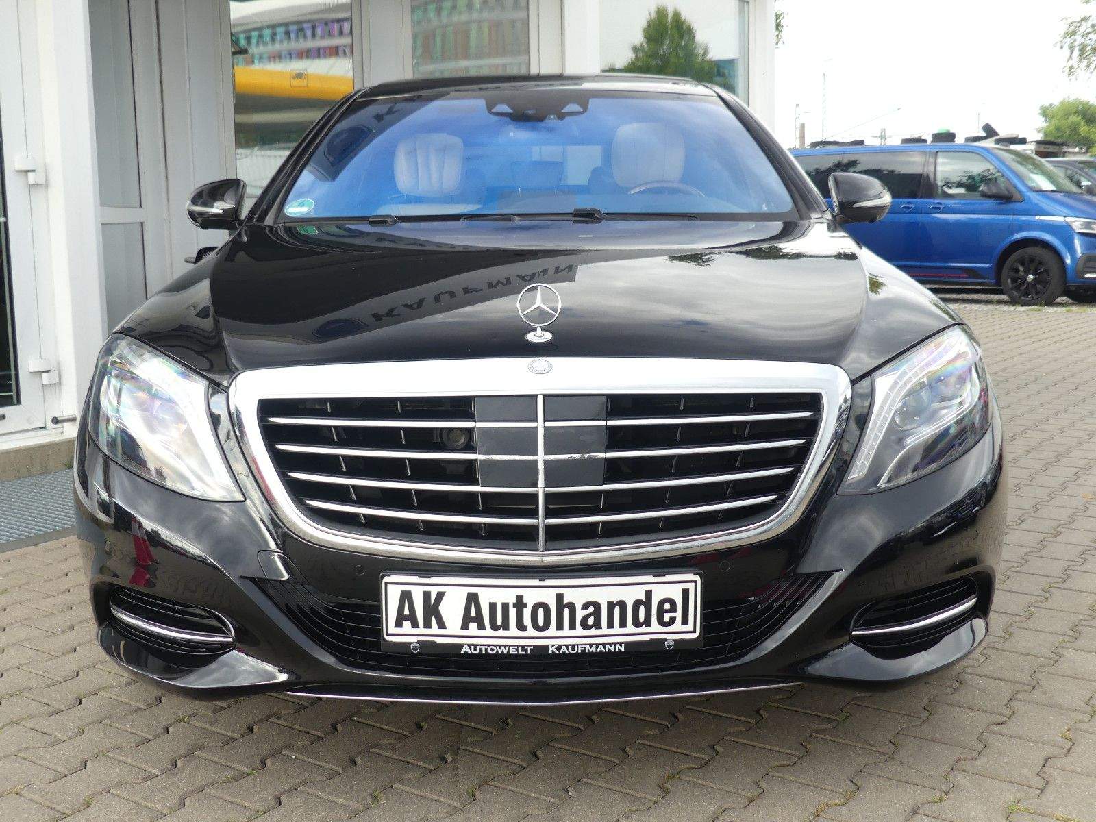 MERCEDES-BENZ S350D BlueTec 4-Matic LED+ Pano 360° HUD Burmest