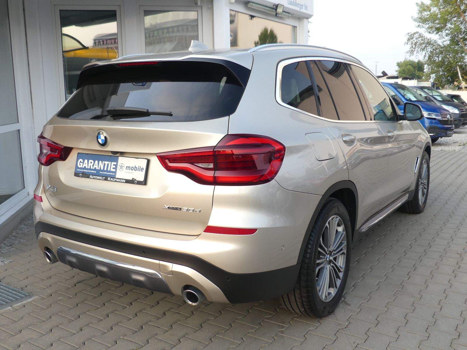 BMW X3 xDrive 30d Individual HUD 360° Pano Leder