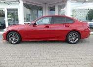 BMW 320i Sport Line LED PDC Navi CarPlay LCP 3-Klima