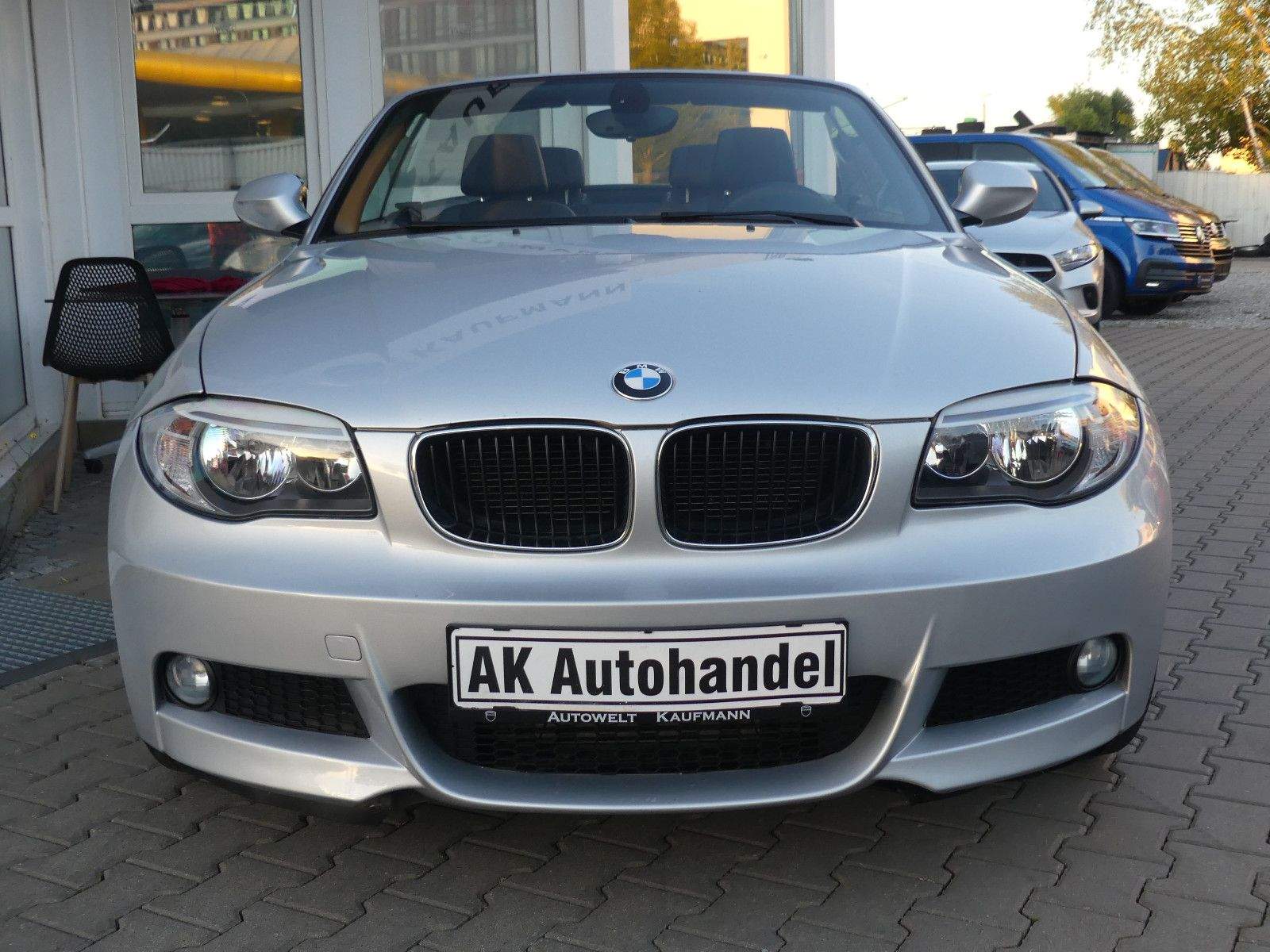 BMW 120d Cabrio M-Sport PDC Temp. Alarm