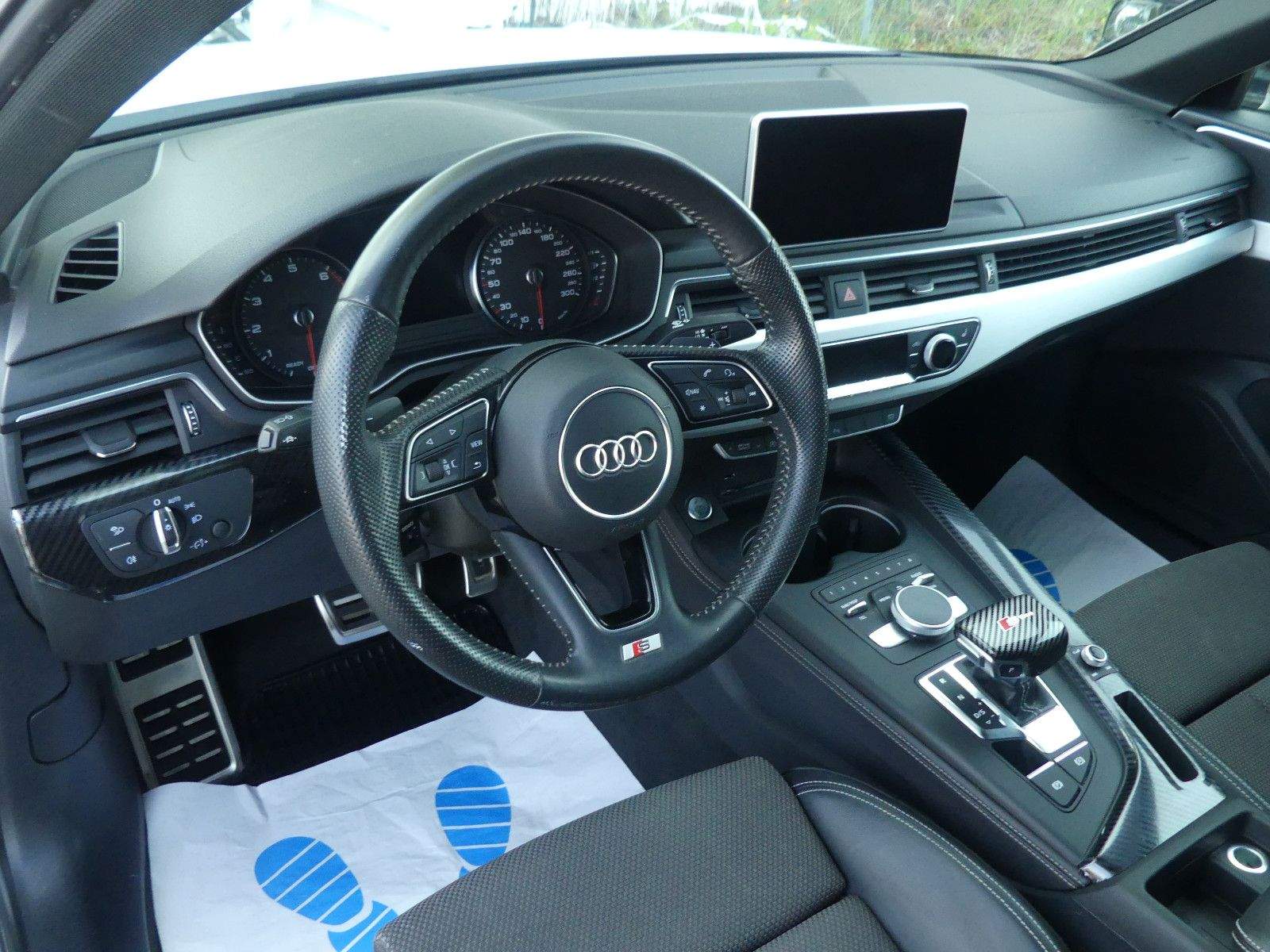 AUDI A4 Lim. 40 TFSI S-Line Sport LED ACC 360° Navi