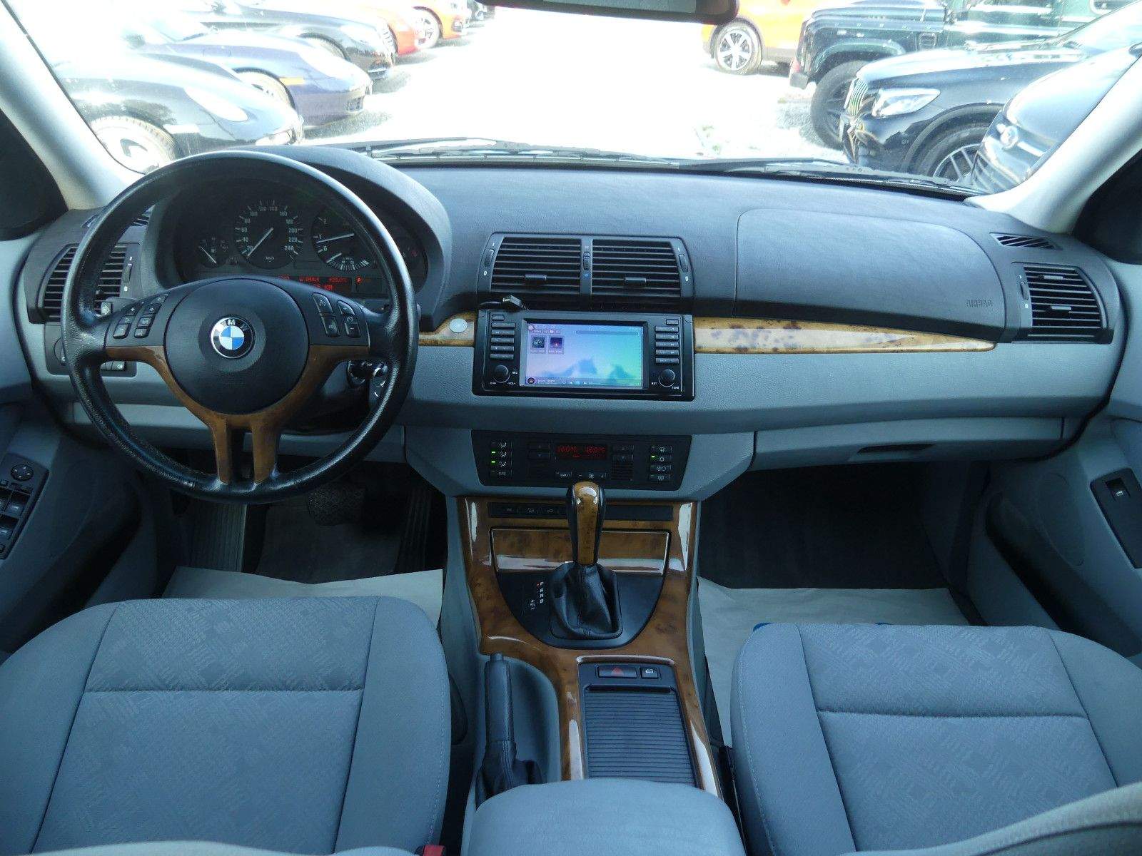 BMW X5 3.0i Automatik Allrad Xenon Kam. Tempo. Navi.