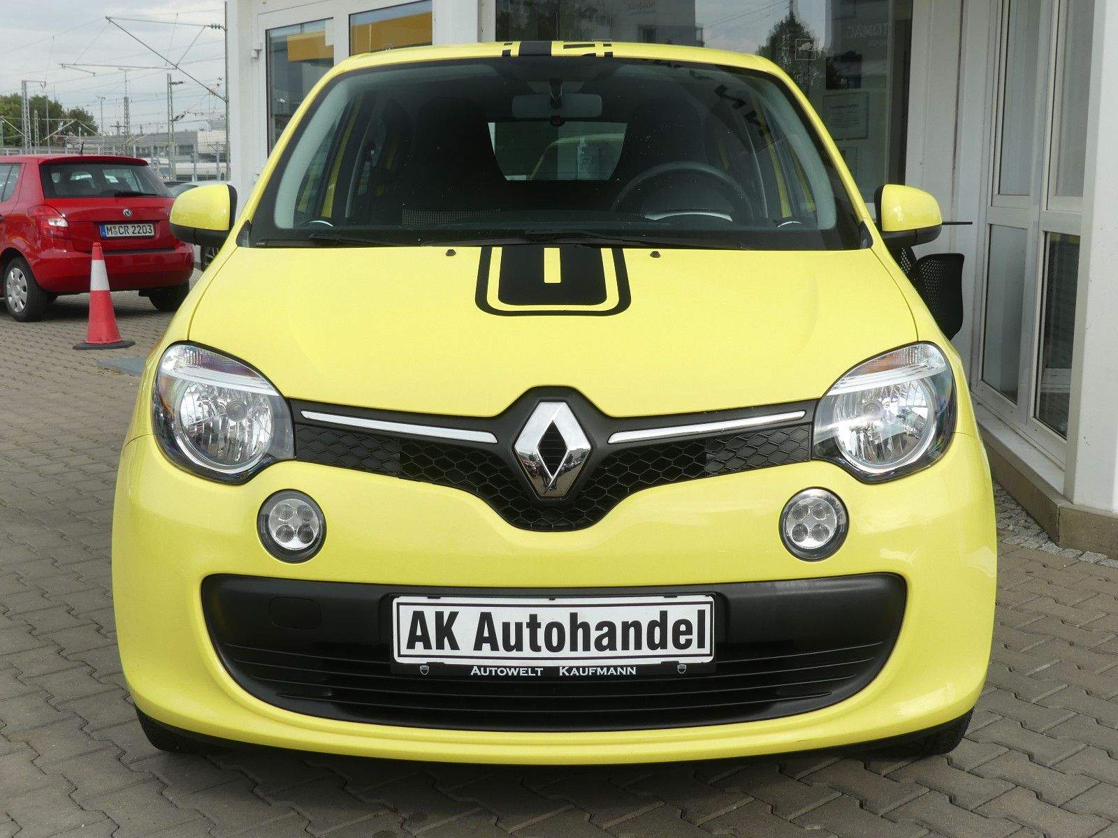 RENAULT Twingo Expression Klima LED DAB Bluetooth Isofix