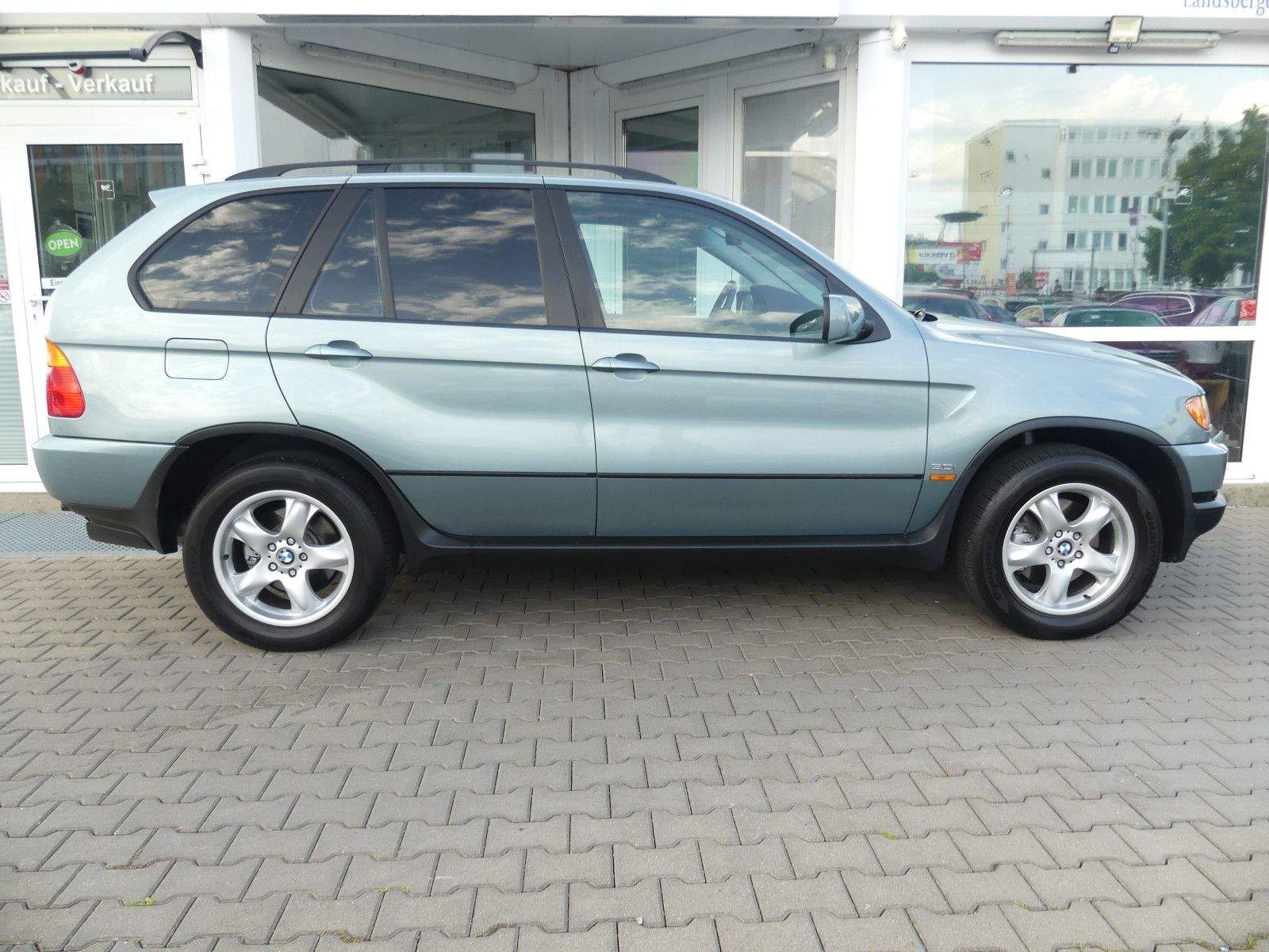 BMW X5 3.0i Automatik Allrad Xenon Kam. Tempo. Navi.