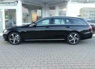 MERCEDES-BENZ E 220D Avantgarde Sport Style LED Kam. Navi.