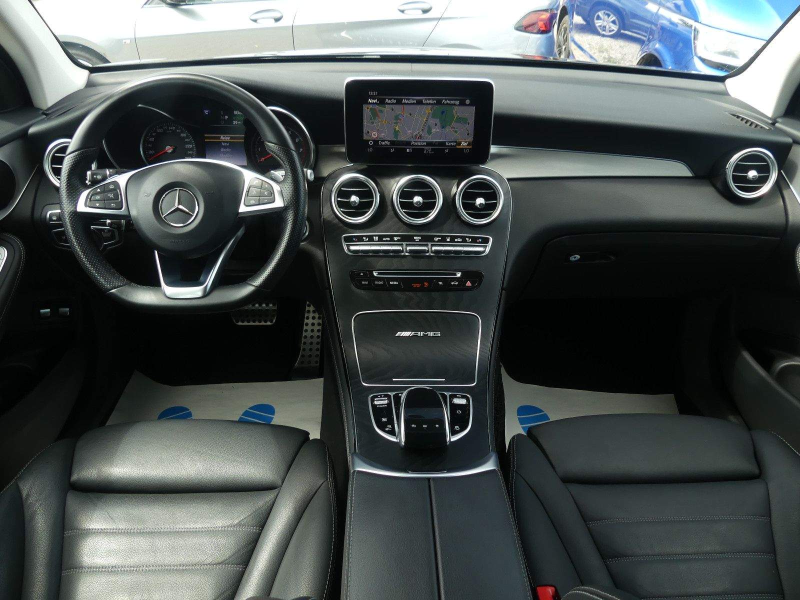 MERCEDES-BENZ GLC 350e 4Matic AMG LED ACC PDC AHK Volleder