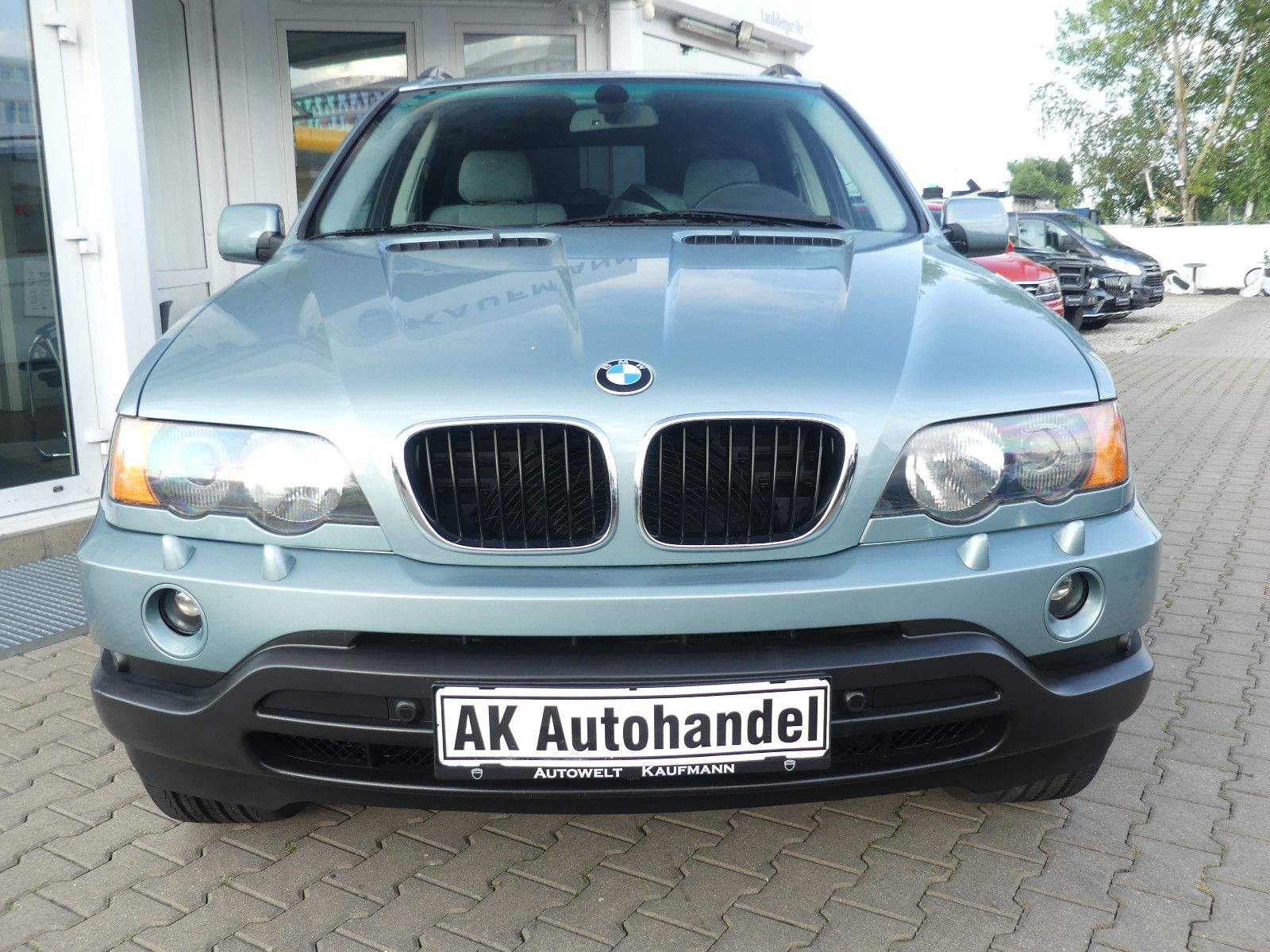 BMW X5 3.0i Automatik Allrad Xenon Kam. Tempo. Navi.