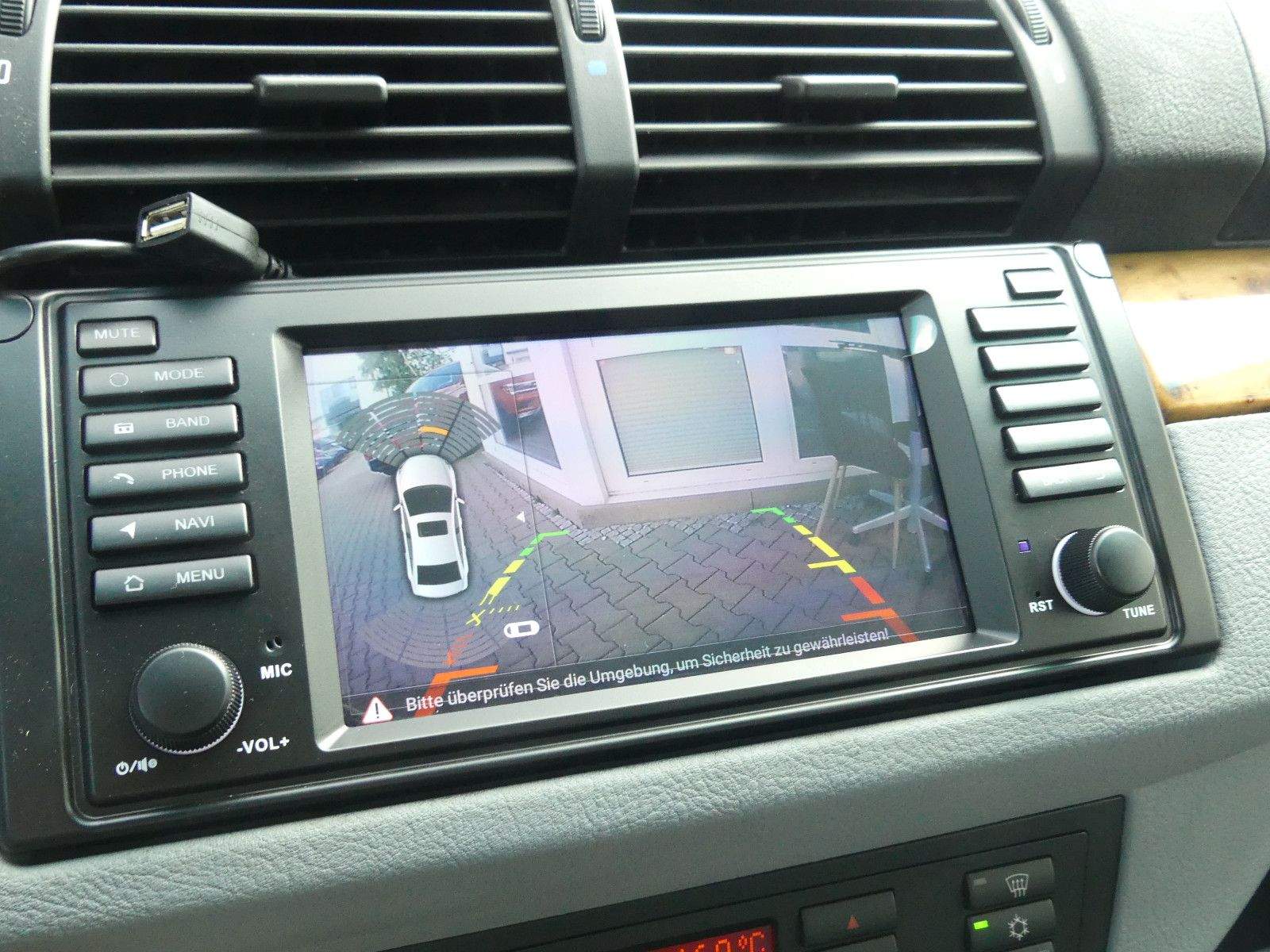 BMW X5 3.0i Automatik Allrad Xenon Kam. Tempo. Navi.
