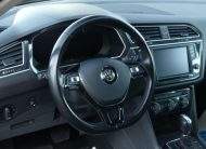 VW Tiguan Highl Offr 4M LED ACC HUD AHK Pano Standh